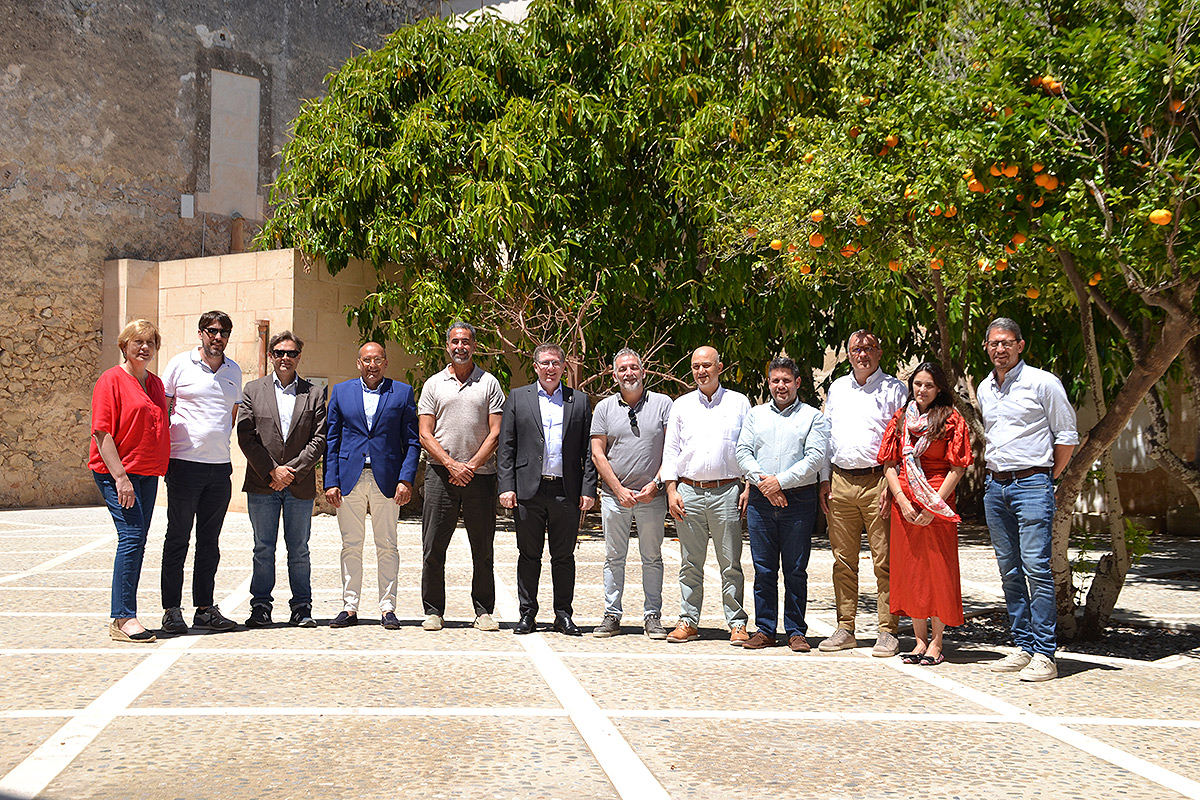 Imatge institucional de la visita a sa Mancomunitat des Pla  