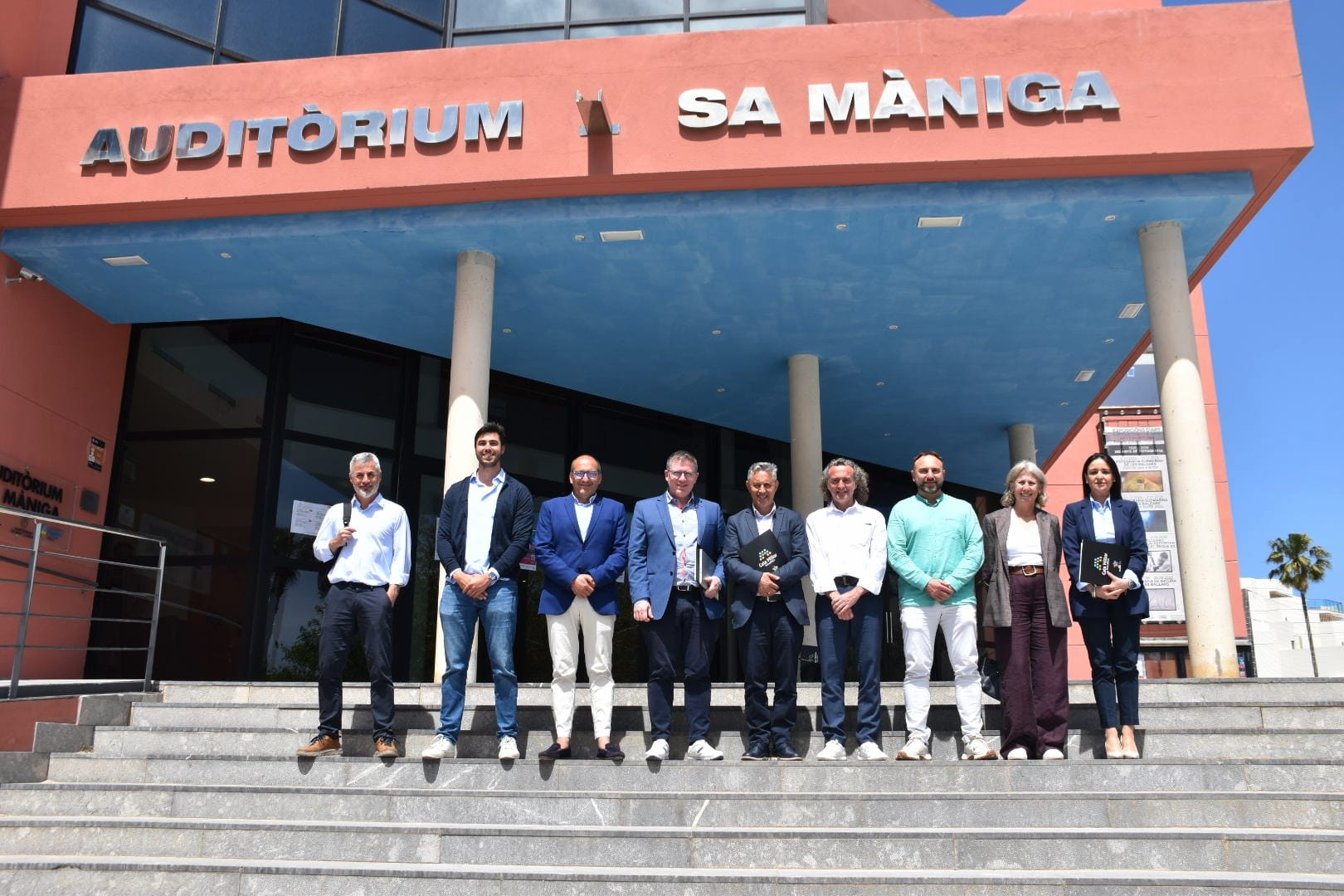 Imágenes de la reunión con el Consorcio de Cala Millor