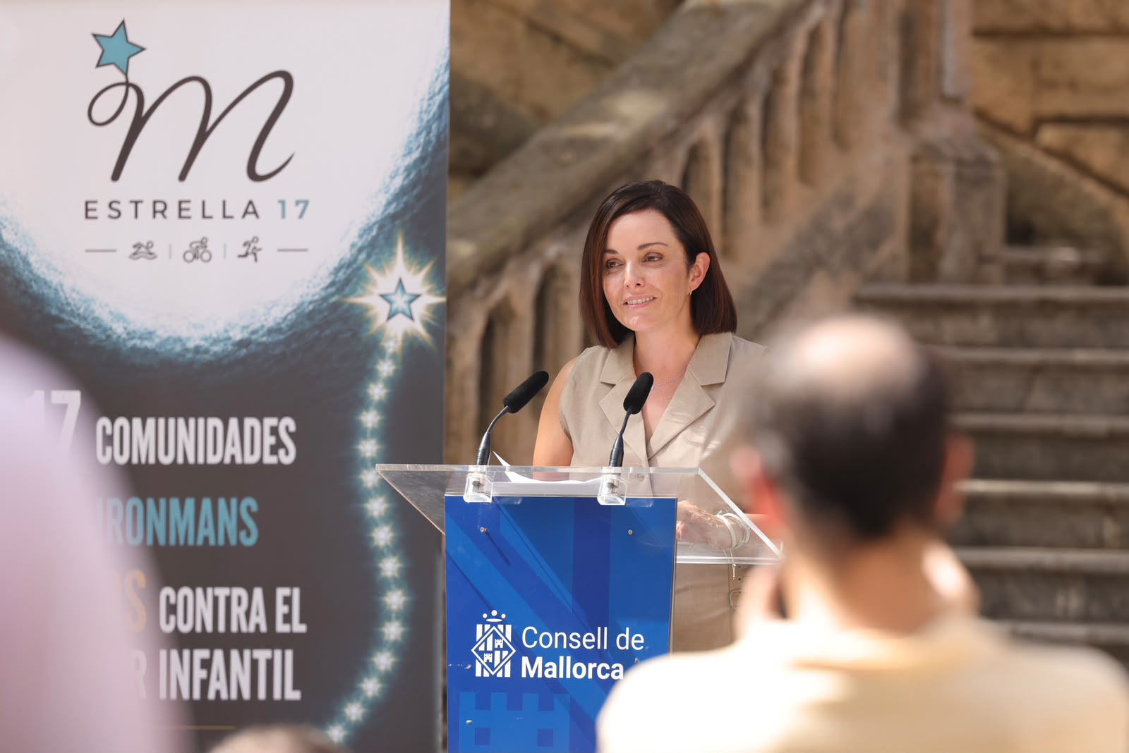 Imatges de la presidenta de l'Associació l'estrella de na Marta, Mari Polo  